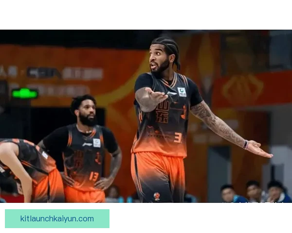 斯卡洛尼球队节奏控制表现稳健，备受期待的战术调整逐渐显现成效