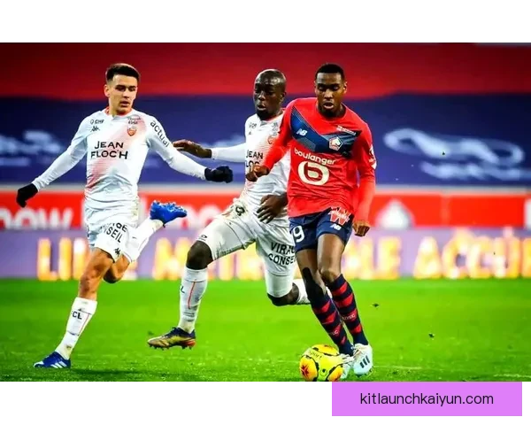 斯佩齐亚边路进攻表现稳健，战术执行清晰两翼推进